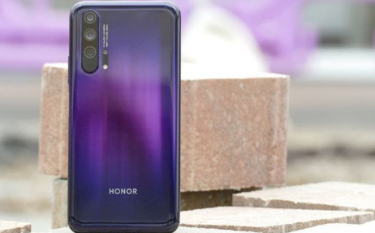 Doanh số điện thoại Huawei có thể giảm tới 40% đến 60%