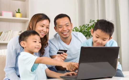 Mua hàng online nhận ưu đãi lên đến 70% trong Ngày hội Gia đình Việt 28/6/2019