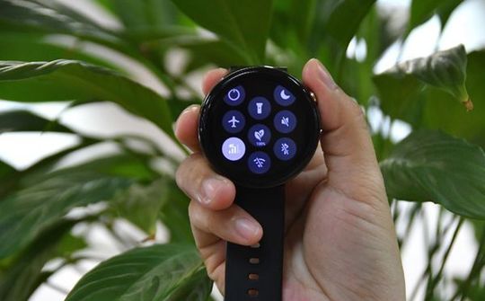 Viettel thử nghiệm thành công eSim trên thiết bị đồng hồ thông minh
