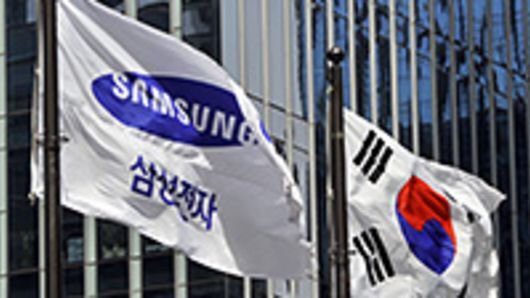 Samsung tạm "ung dung" trong khi Nhật hạn chế xuất khẩu nguyên liệu