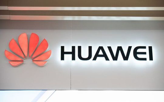 Hoạt động kinh doanh smartphone của Huawei vẫn tăng trưởng mạnh