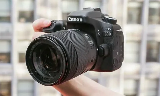 Phát hiện lỗ hổng bảo mật trong máy ảnh Canon EOS 80D