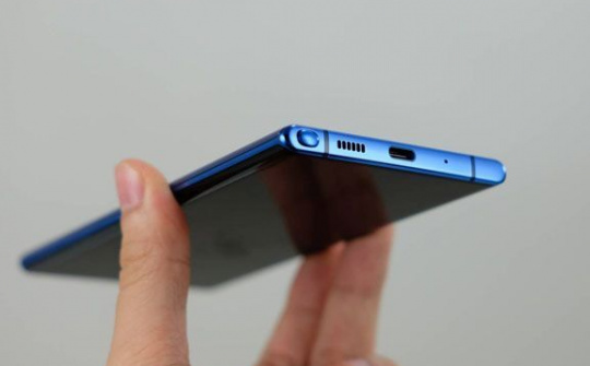 Samsung từ bỏ cổng 3.5mm, thành trì cuối cùng biến mất