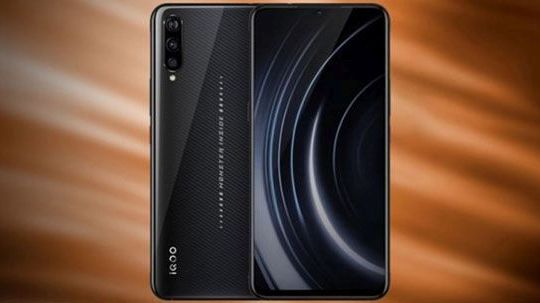 iQOO Pro 5G với Snapdragon 855+ đạt gần 500.000 điểm trên AnTuTu
