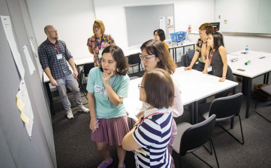 Chủ động tương tác giúp người học tiếp thu kiến thức và ngôn ngữ tốt hơn