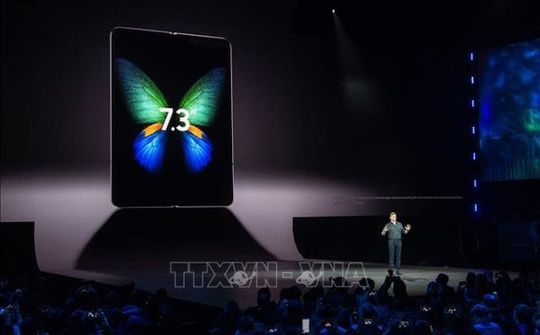 Galaxy Fold "cháy hàng" tại Hàn Quốc