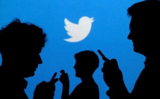 Twitter chặn hàng nghìn tài khoản vì lan truyền tin giả