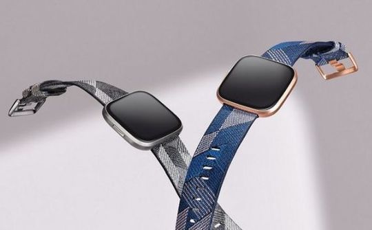 Fitbit lận đận, muốn được bán mình cho Google