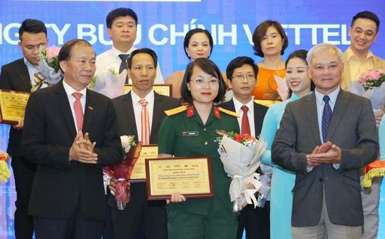 Viettel Post lọt TOP DN quản trị tài chính tốt nhất 2018