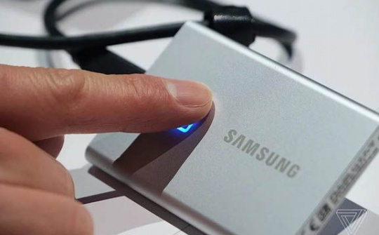 Samsung ra mắt ổ cứng SSD bảo mật dấu vân tay