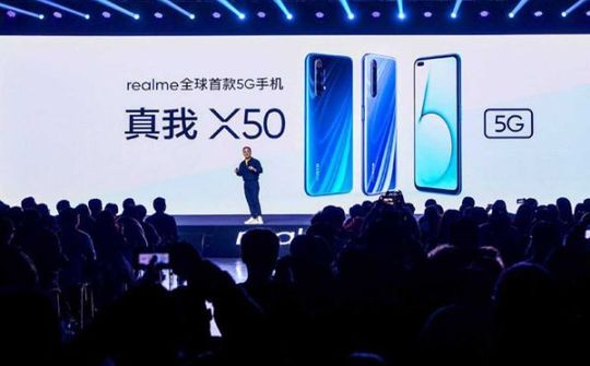Realme X50 là chiếc smartphone đầu tiên của hãng được trang bị kết nối mạng 5G