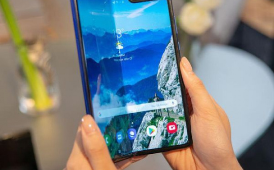 Thị trường smartphone gập lại sắp đón nhận thêm thương hiệu mới