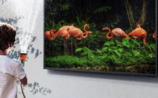 Samsung ra mắt TV QLED ngoài trời The Terrace