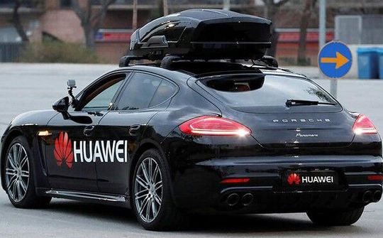 Huawei tính đường gia nhập thị trường ô tô