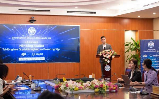 Giảm đến 50% nhân lực nhờ tự động hóa quy trình nghiệp vụ với akaBot 