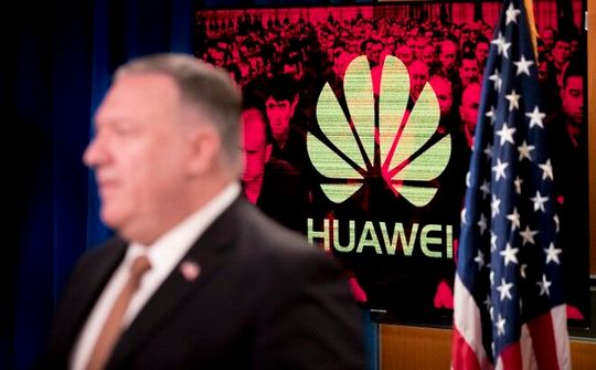 Huawei: Anh nên bỏ lệnh cấm 5G sau cuộc bầu cử Mỹ