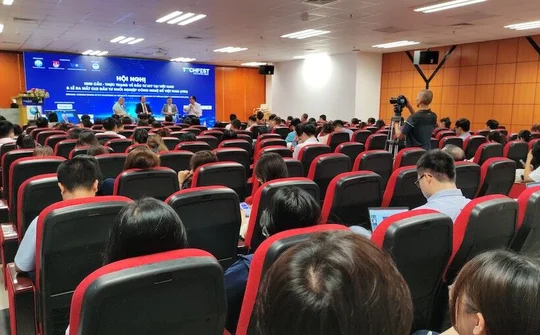 Những lãnh đạo CLB Đầu tư Công nghệ số Việt Nam