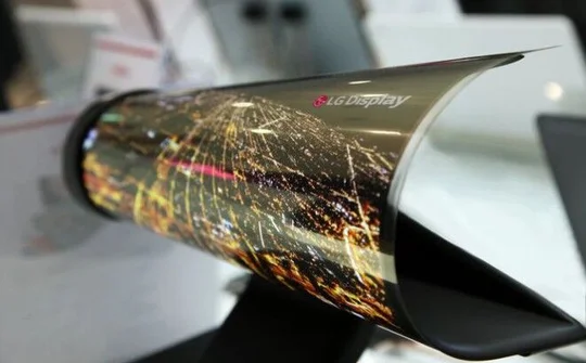 LG sẽ ra mắt điện thoại màn hình cuộn vào tháng 3/2021