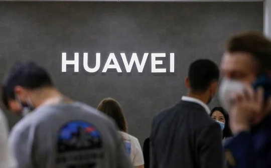 Anh cấm lắp đặt thiết bị Huawei từ tháng 9/2021