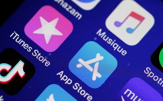Apple bắt đầu tính phí 15% cho nhà phát triển nhỏ trên App Store