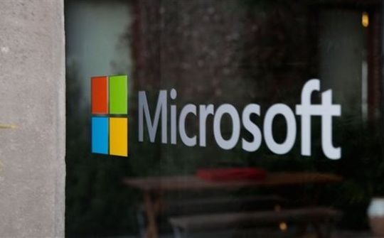 Sau Apple, Microsoft "thất bại" mục tiêu doanh thu vì Covid-19