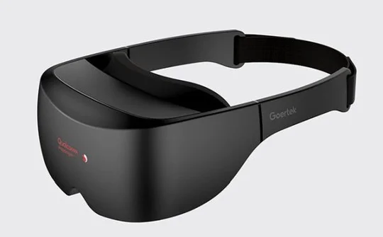 Qualcomm phô diễn kính VR với chip XR2