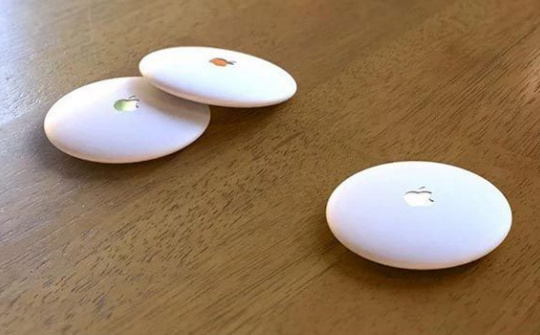 Apple lên kế hoạch cho AirTags và thảm sạc mới