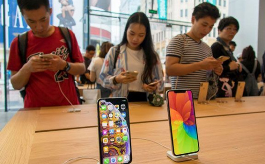 Doanh số smartphone tại Trung Quốc giảm 45% trong tháng 2
