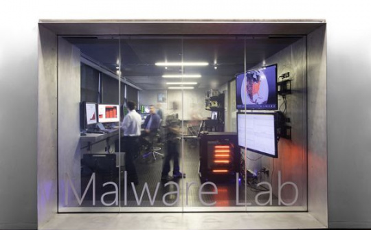 Microsoft phá vỡ mạng botnet Necurs lây nhiễm 9 triệu máy tính