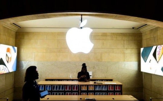 Doanh số smartphone toàn cầu sụt giảm kỷ lục