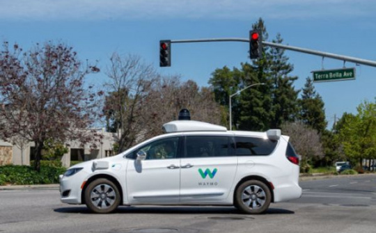Waymo đình chỉ tất cả dịch vụ đến ngày 7/4 do Covid-19