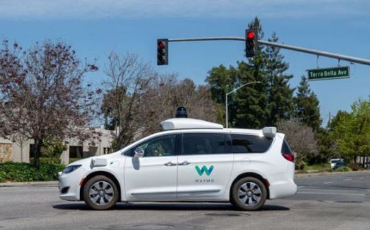 Waymo đình chỉ tất cả dịch vụ đến ngày 7/4 do Covid-19