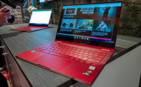 Galaxy Chromebook OLED 4K lên kệ ngày 6/4, giá 999 USD