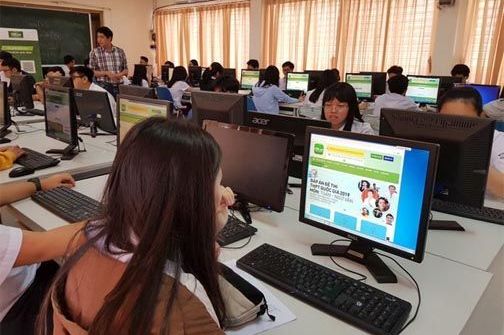 Doanh số bán PC toàn cầu sụt giảm bất chấp nhu cầu gia tăng