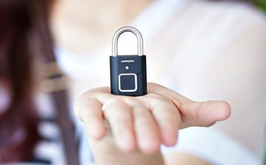 Appota trình làng khóa vân tay nhỏ gọn đa năng AM1