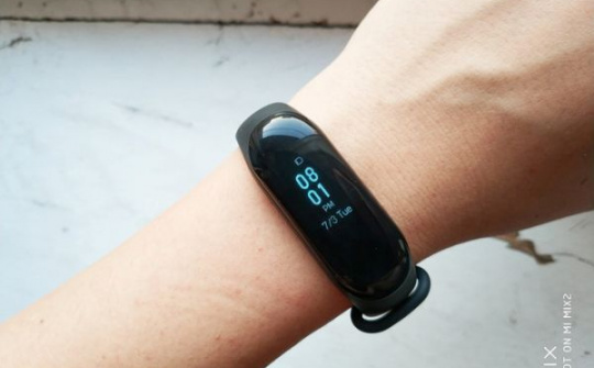 Xiaomi Mi Band 3 và 4 đã có thể mở khóa laptop