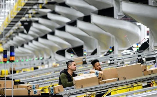 Amazon sẽ sa thải nhân viên vi phạm cách ly xã hội