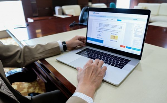 FPT ra mắt giải pháp ký hợp đồng điện tử FPT.eContract