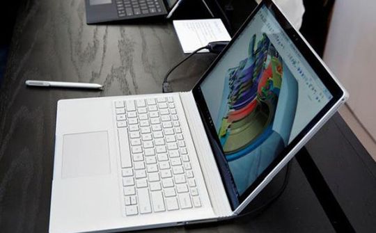 Surface Book 2 hồi sinh với CPU Intel thế hệ thứ 7 và SSD 256 GB