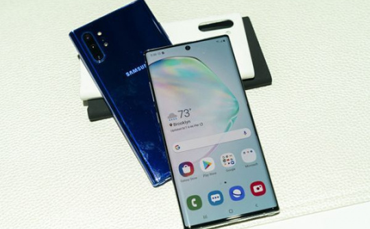 Tải các hình ảnh nền từ nguồn lạ có thể khiến smartphone Android thành "cục gạch"