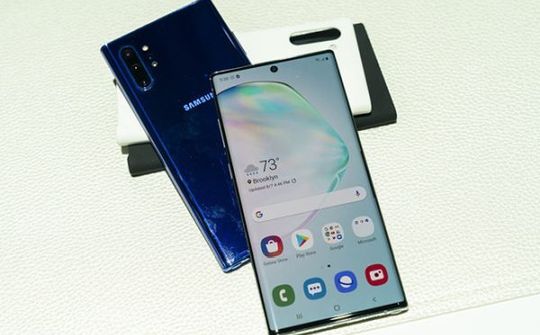 Tải các hình ảnh nền từ nguồn lạ có thể khiến smartphone Android thành "cục gạch"