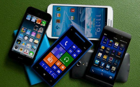 Nhu cầu mua điện thoại cũ tăng cao vì dịch Covid-19