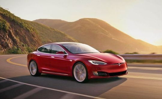 Phiên bản Tesla Model S mới đạt mốc 643 km cho mỗi lần sạc