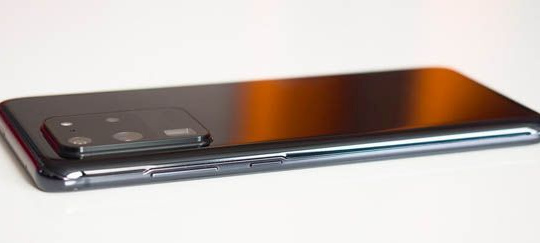 Galaxy S21 Ultra có thể dùng cảm biến 150MP, camera selfie dưới màn hình?