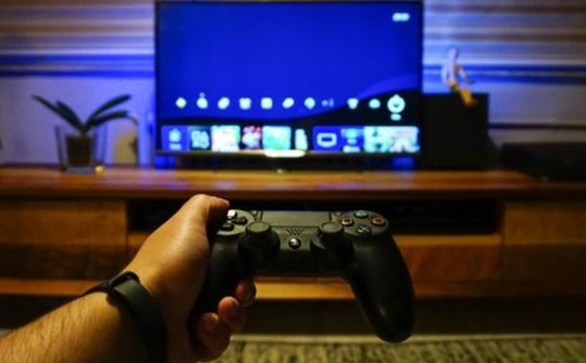 Đến phiên PlayStation nghỉ chơi với quảng cáo trên Facebook