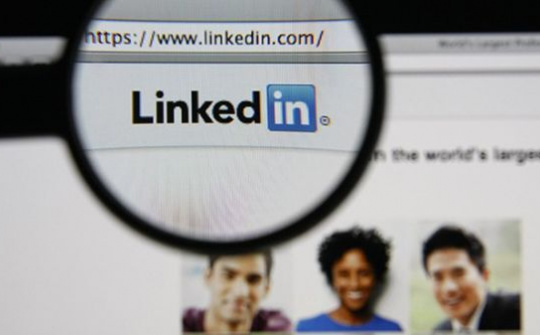LinkedIn bị cáo buộc đánh cắp dữ liệu người dùng