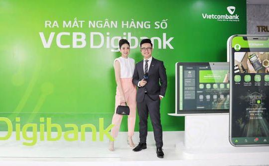 Vietcombank ra mắt dịch vụ Ngân hàng số VCB Digibank