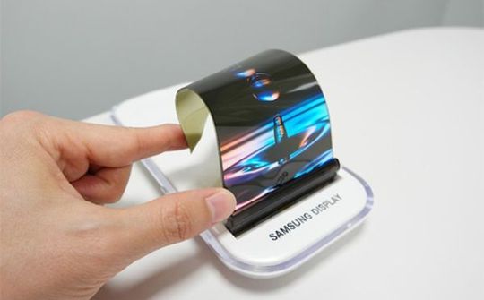 BOE nỗ lực cung cấp màn hình OLED cho Galaxy S21