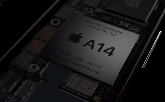 Chip A14 Bionic trên iPhone 12 lớn hơn 40% so với A13 Bionic