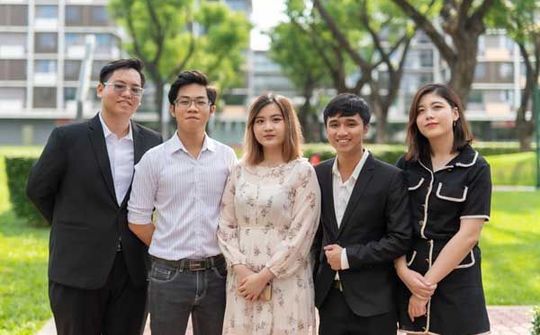 Ứng dụng blockchain và AI vào sản phẩm bảo hiểm, sinh viên RMIT "ghi điểm" tại cuộc thi toàn cầu